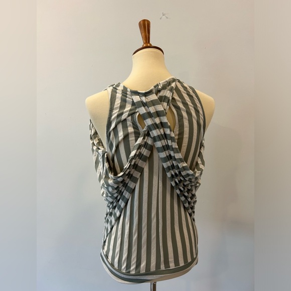 ANTHROPOLOGIE GREYLIN SHIRT! - Picture 3 of 4